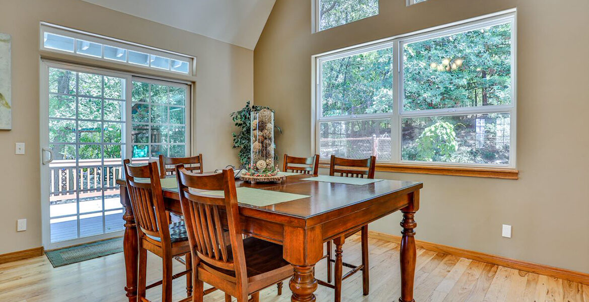 dining-room-28537-north-shore